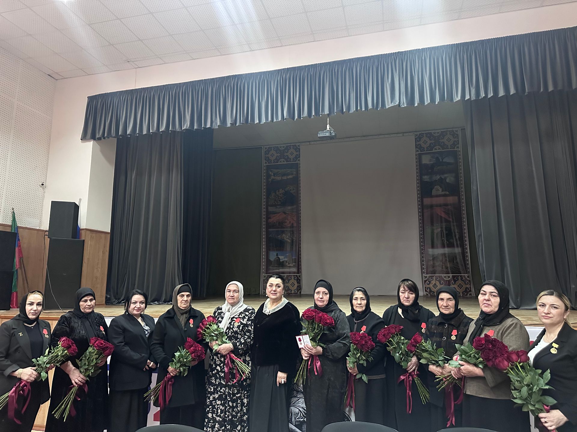 Поддержка родных участников СВО. В Коркмаскале состоялась встреча с матерями военнослужащих